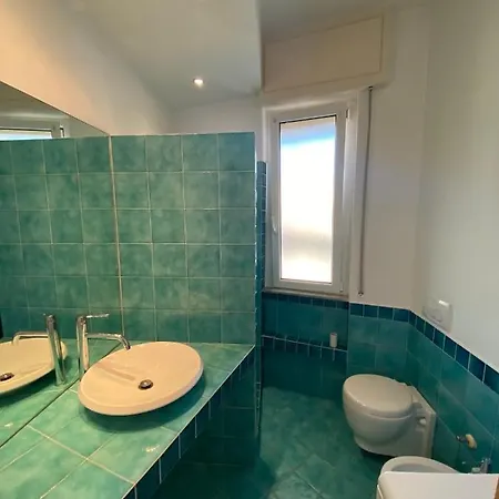 Meraviglioso Vista Mare Appartamento Pietra Ligure